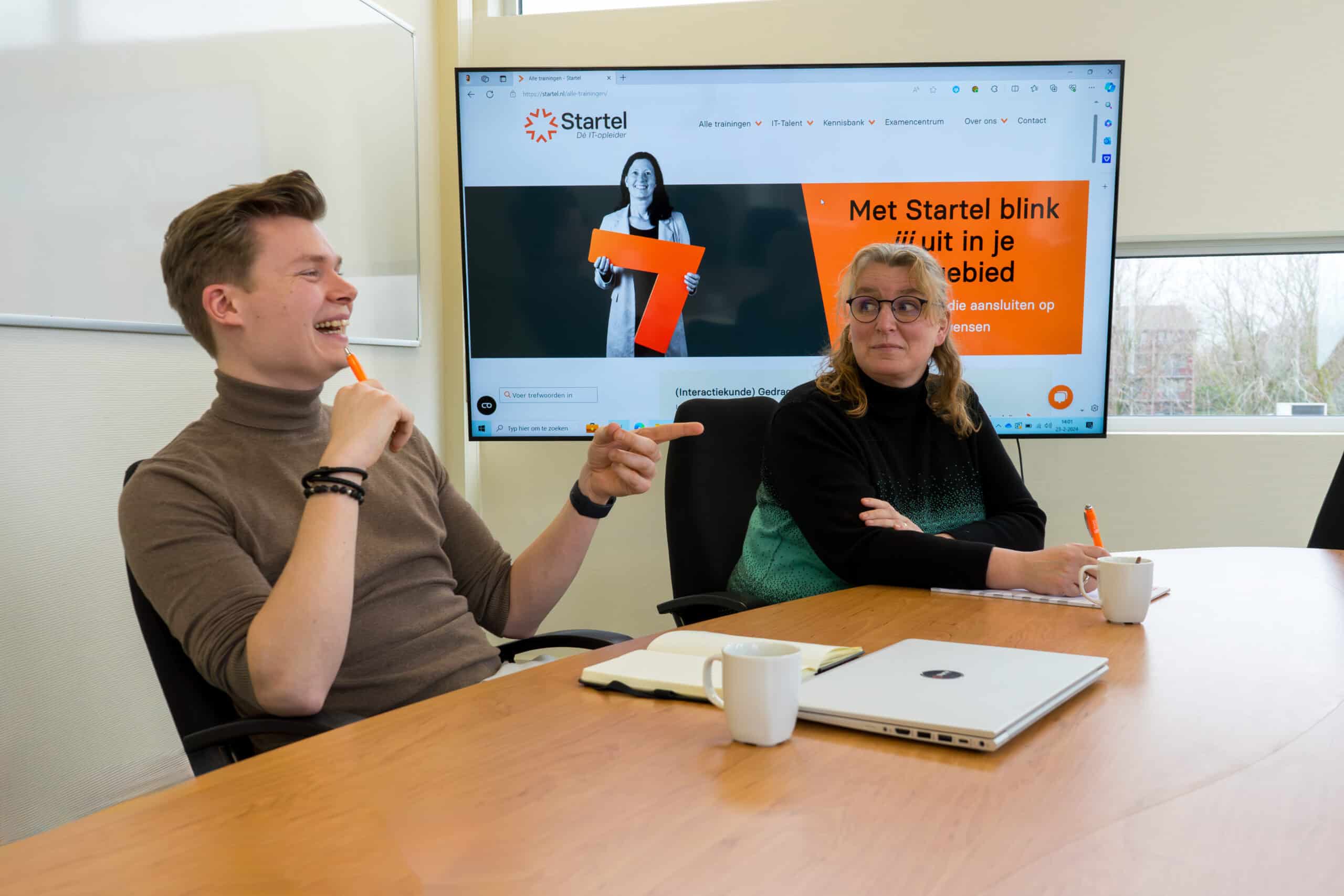 Startel medewerkers Hylke en thea